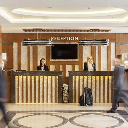 Lamec Business Hotel 3*