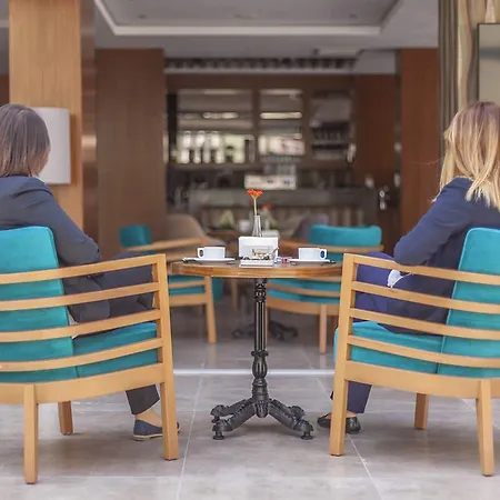 Otel Lamec Business 3*