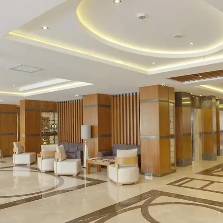 Lamec Business Hotel 3*