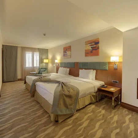 Otel Lamec Business 3*