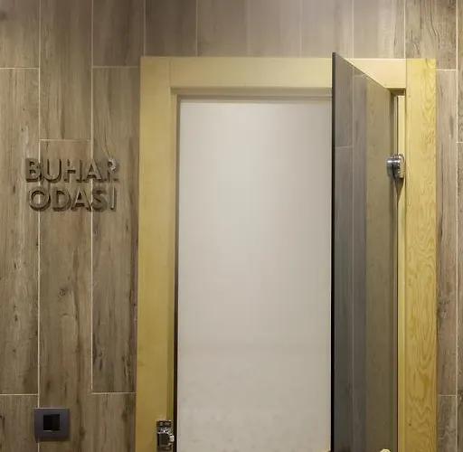 Lamec Business Hotel 3*