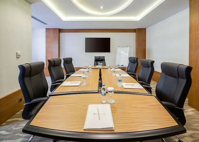 Hotel Lamec Business 3*